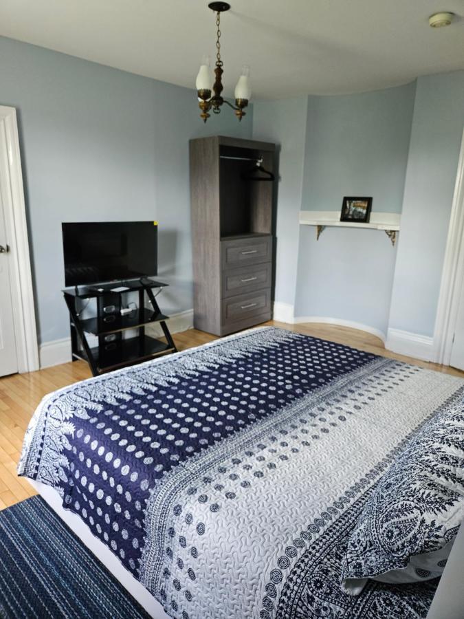 Sunflower Guest Suites Summerside Bagian luar foto