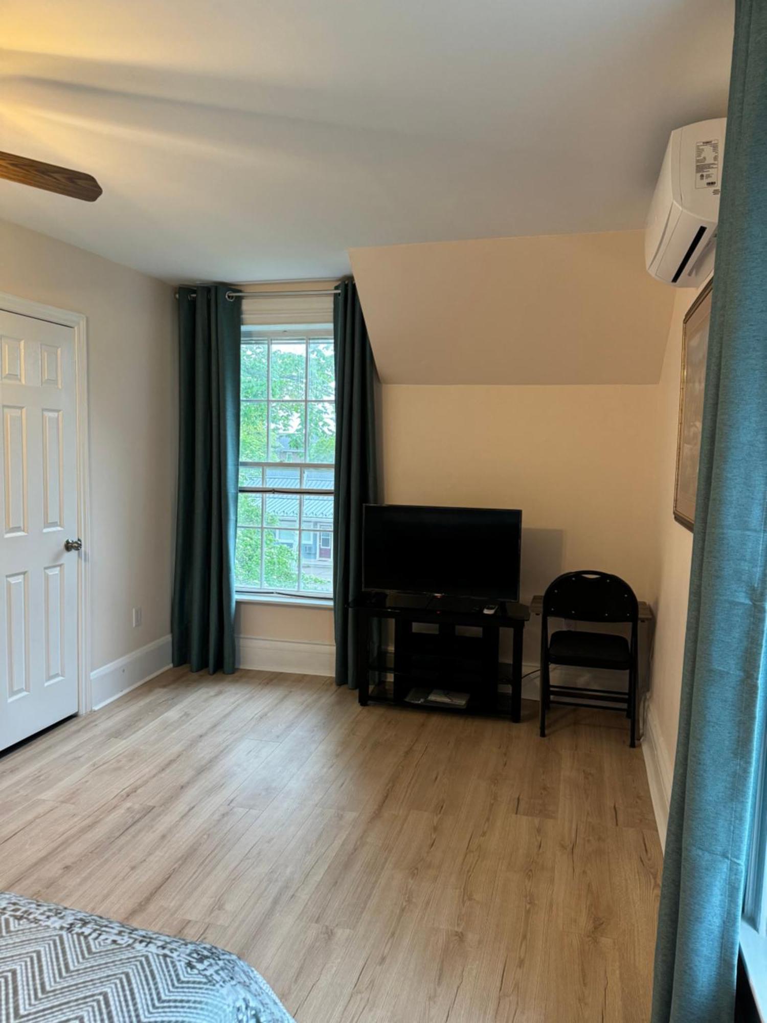 Sunflower Guest Suites Summerside Bagian luar foto